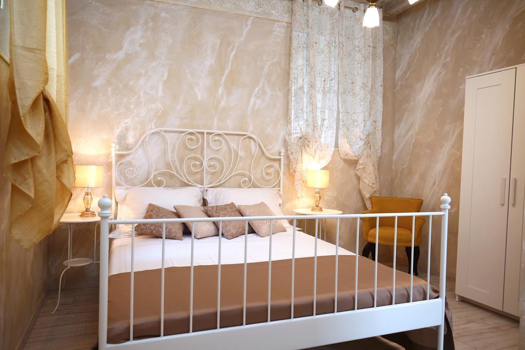 Luxury Lidija Rooms 斯普利特 外观 照片